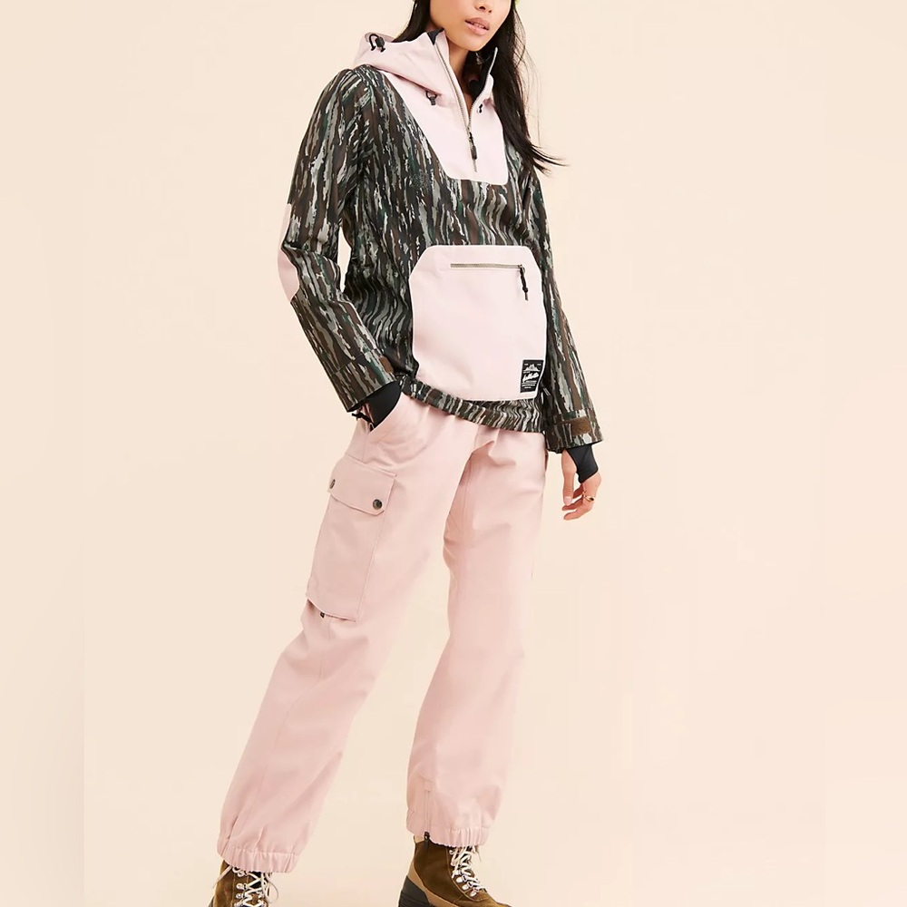 Set: Airblaster Printed Freedom Pullover & Airbla… - image 1